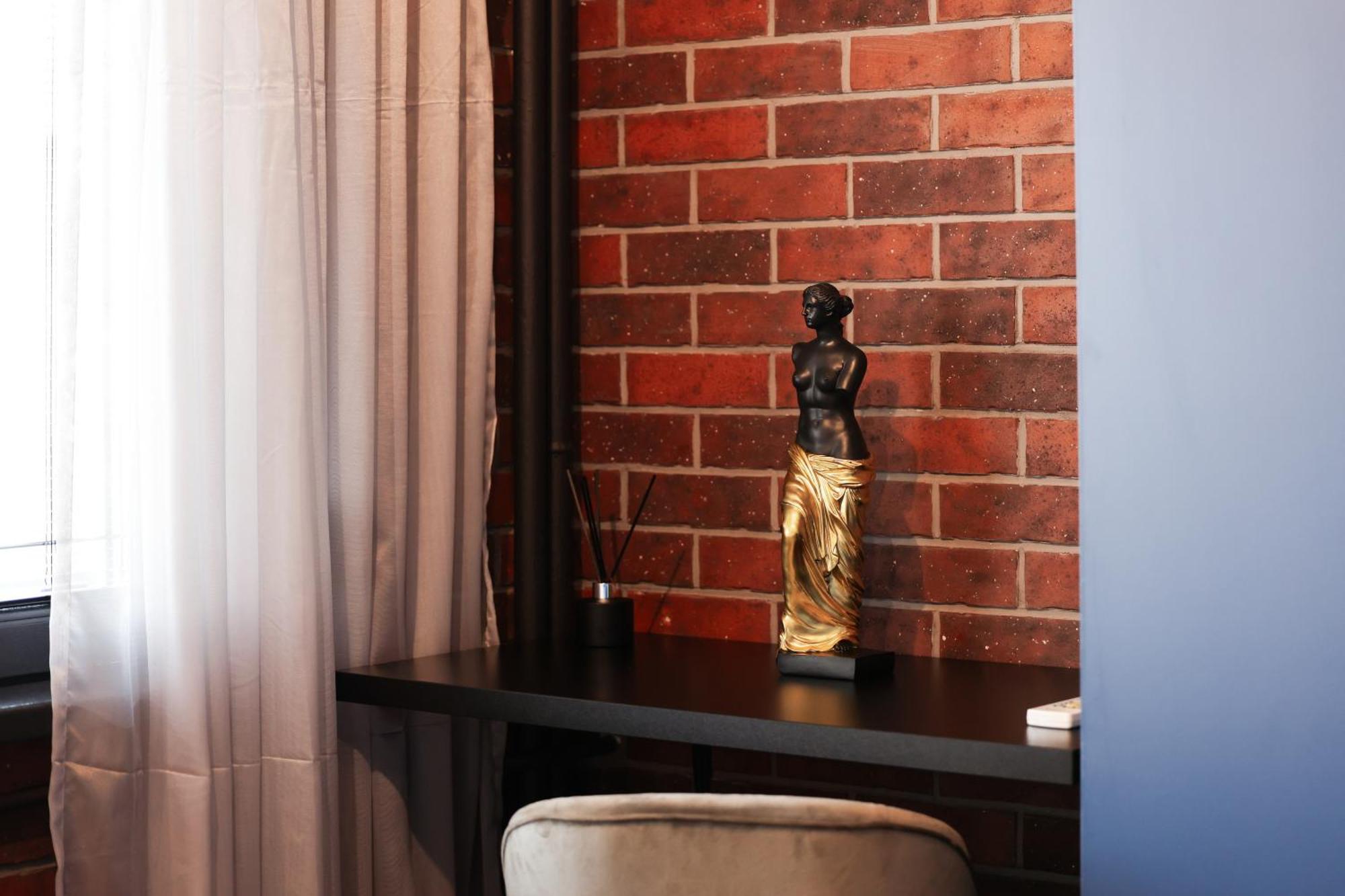 Harley Quinn Apartment Bucarest Esterno foto